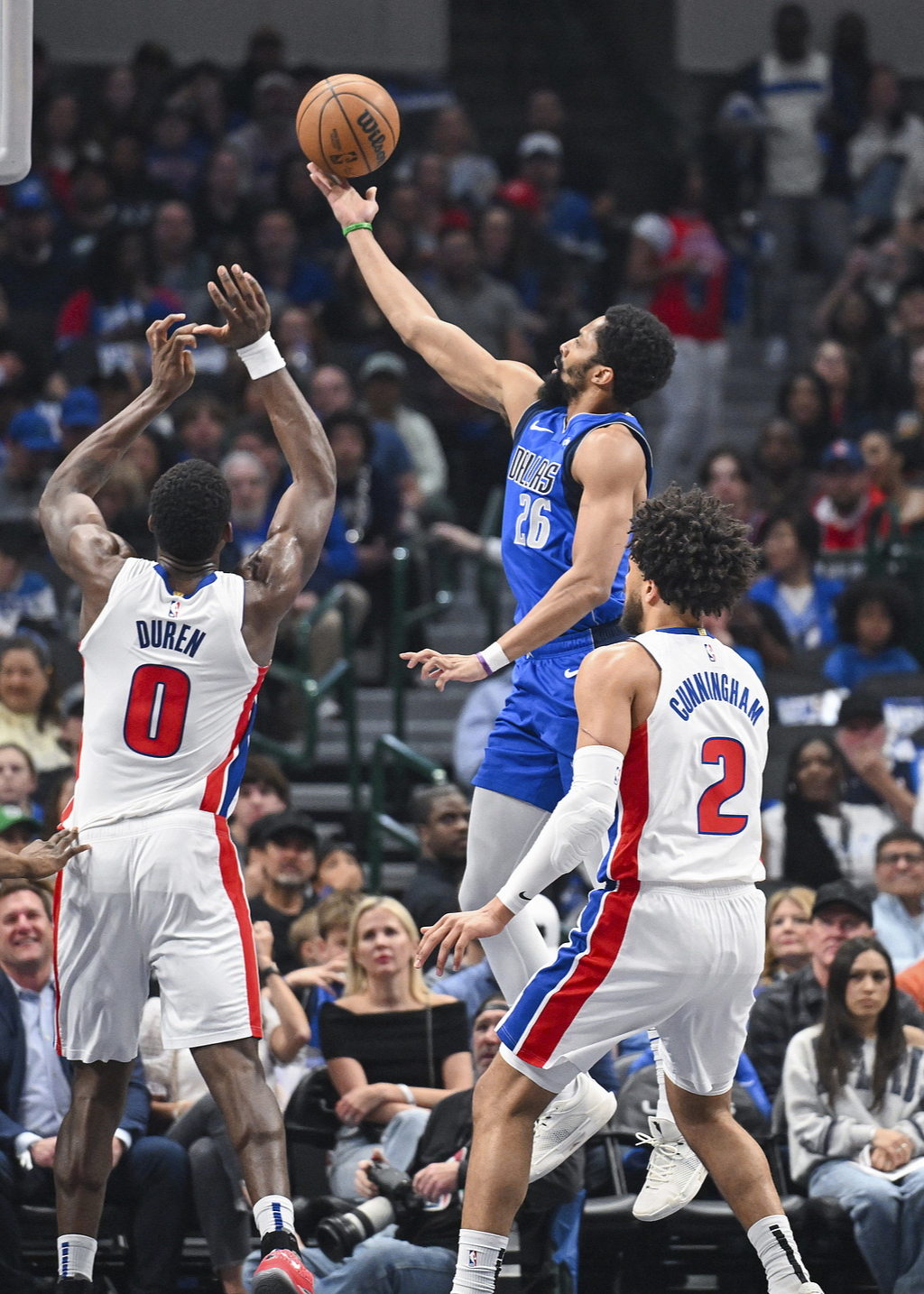 包含赛前达拉斯独行侠调整名单以备NBA常规赛,外线爆发环节打磨,话题不断,球队文化再被提及的词条 包含赛前达拉斯独行侠调整名单以备NBA常规赛,外线爆发环节打磨,话题不断,球队文化再被提及的词条