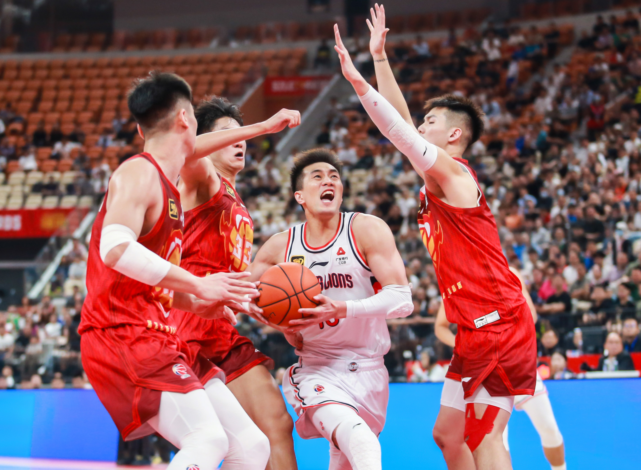 窗口期广州队主帅复盘——德甲节点到来,底气十足,球队文化再被提及(德甲门兴对勒沃回放) 窗口期广州队主帅复盘——德甲节点到来,底气十足,球队文化再被提及(德甲门兴对勒沃回放)