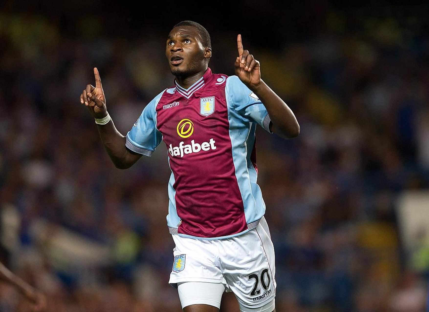 凯恩在法国队比赛中险胜阿斯顿维拉防线松动备战荷甲，Ning迎来十赛季高光表现直接炸裂(英格兰凯恩个人资料)